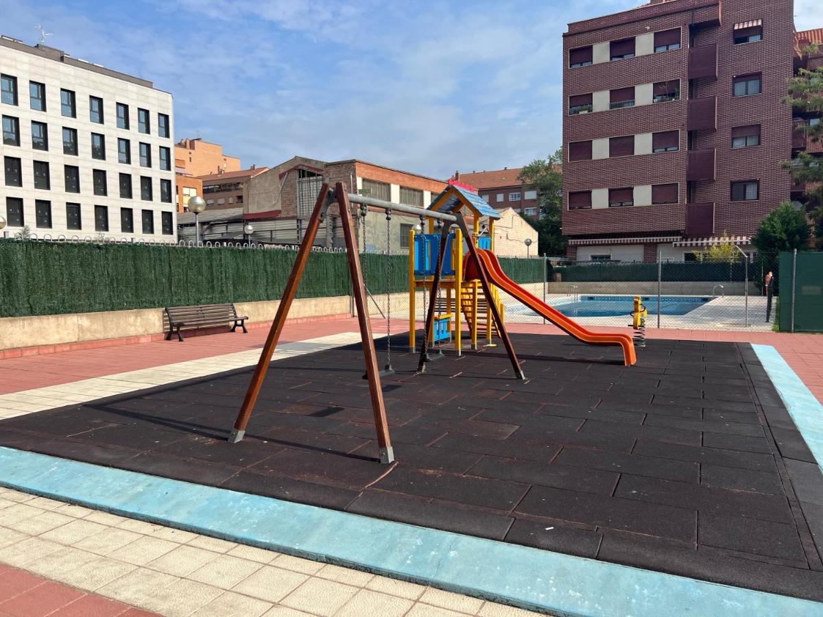 Pool And Confort 3 Habitaciones Y Garaje By Apartamentos לוגרוניו מראה חיצוני תמונה
